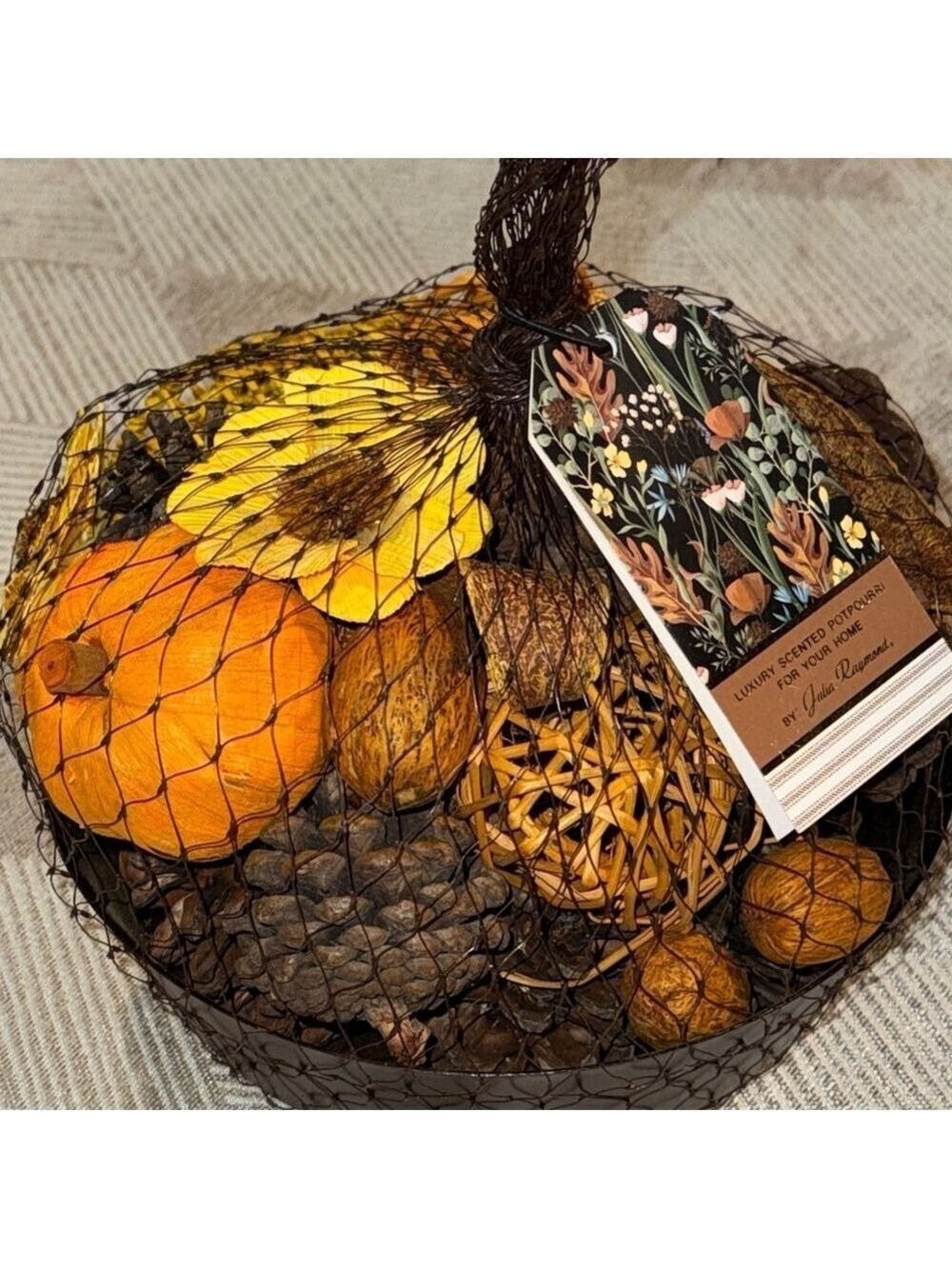Julia Raymond Scented Potpourri New With Tags